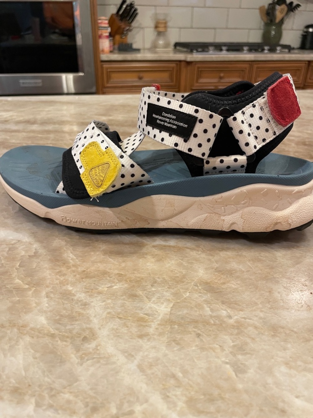 Flower Mountain Polka Dot Adjustable Sandals in White and Blue size 41(10) - Picture 2 of 5